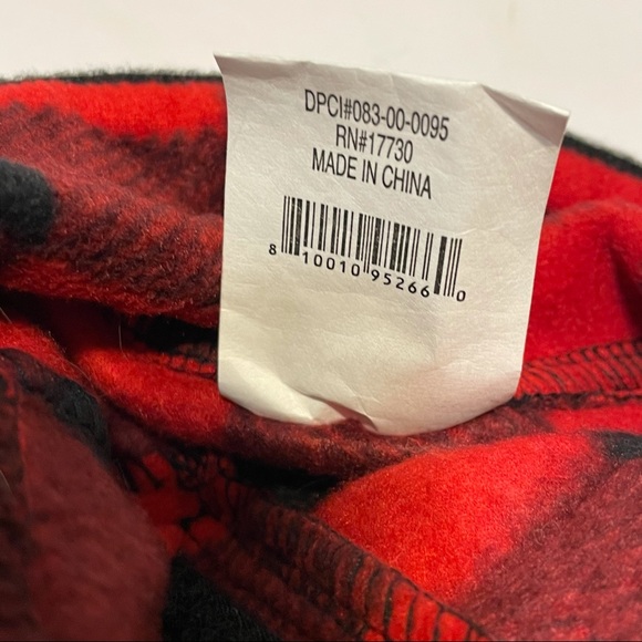 target dog sz small  one piece sweater  red plaid - Picture 8 of 10